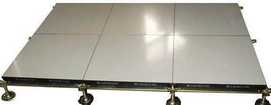 ������ľ�ذ�